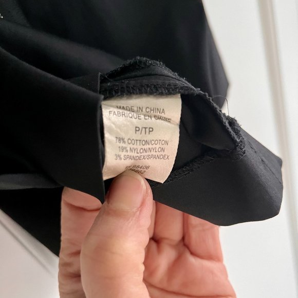 THEORY Black Tailored Top - Picture 4 of 4